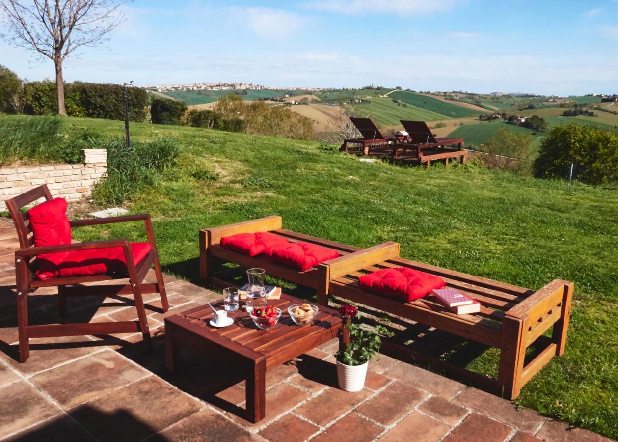 Il Gallo Silvestre - Bed&Books Montecassiano ภายนอก รูปภาพ