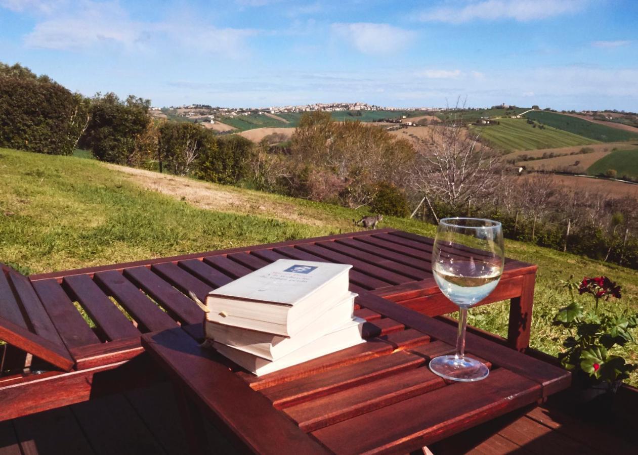 Il Gallo Silvestre - Bed&Books Montecassiano ภายนอก รูปภาพ