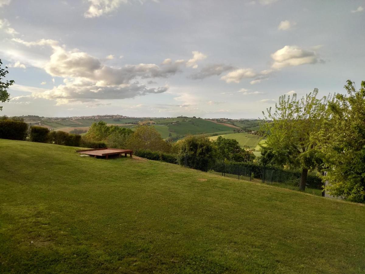 Il Gallo Silvestre - Bed&Books Montecassiano ภายนอก รูปภาพ