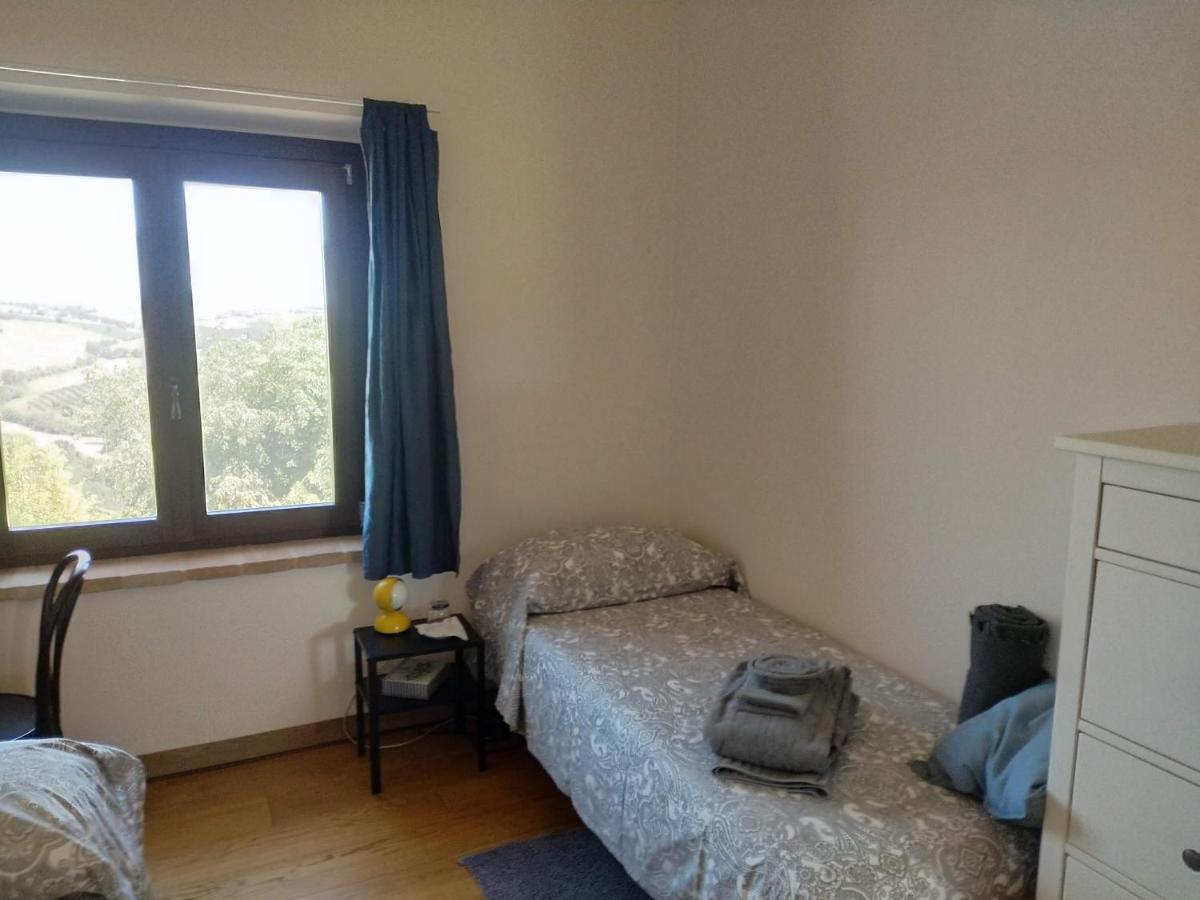 Il Gallo Silvestre - Bed&Books Montecassiano ภายนอก รูปภาพ